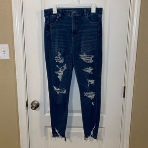 American eagle skinny women’s jeans!